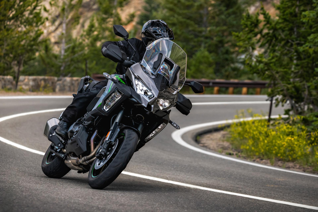 Kawasaki VERSYS 1100 SE GRAND TOURER