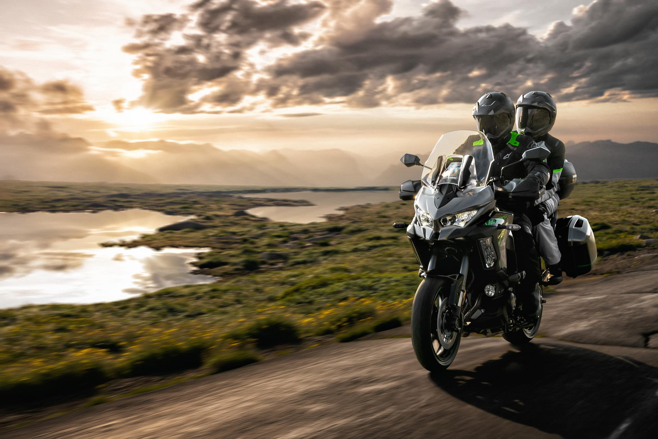 Kawasaki VERSYS 1100 SE GRAND TOURER