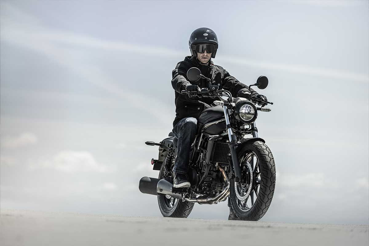 Kawasaki ELIMINATOR 500